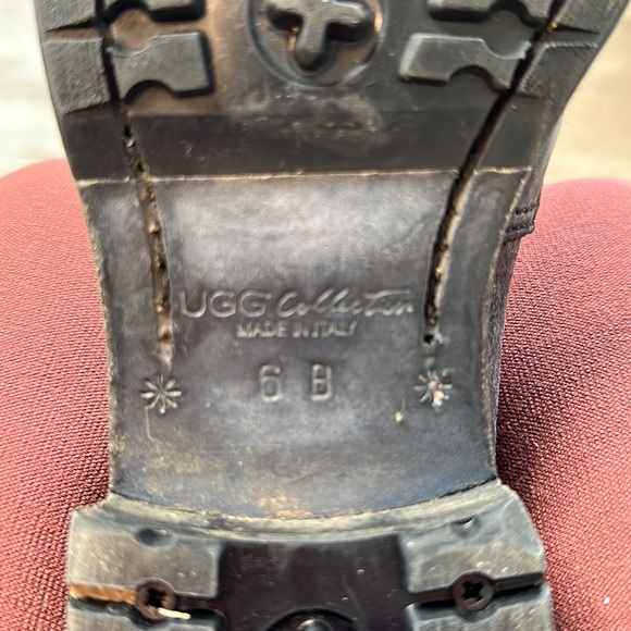 Rare and Unique UGG boots! Beautiful purples and blues with a touch of gold. - Picture 16 of 16